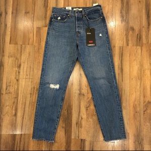 Levi's Women High Rise Blue Distressed Mom Jeans